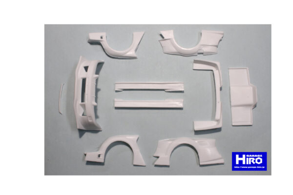 GHA127 Aero Parts Set URAS Ver.2 for NISSAN GT-R R34 / エアロパーツセット ver.2 URAS GT-R R34 - Image 4