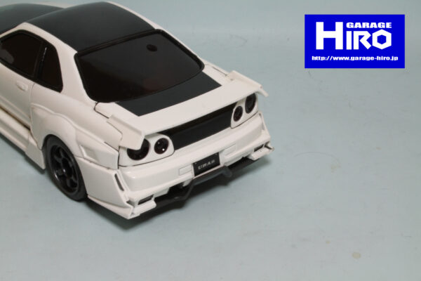 GHA129 Rear Wing URAS Ver.1 for NISSAN GT-R R34 / リアウイング ver.1 URAS GT-R R34 - Image 2