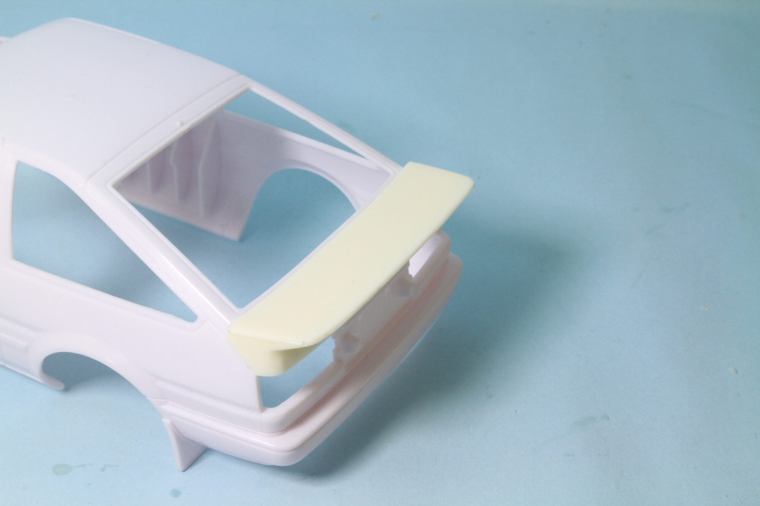 GHA235 Aero Parts  Rear Wing for TOYOTA AE86 LEVIN・TRUENO / リアウイング  for トヨタ AE86 レビン・トレノ - Image 4