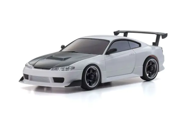 【送料無料】32647W ミニッツAWD 日産 シルビア S15 equipped with GTウイング ホワイト - Image 2