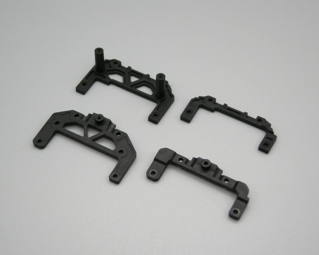 MRD-018 Wheelbase Adjust Plate Set / ホイールベースアジャストプレートセット