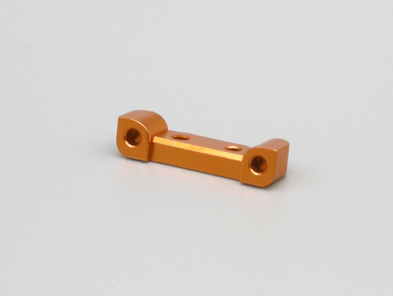 MRD-OP022-10 Alloy Rear Lower Suspension Holder (1.0) / アロイリヤロアサスホルダー (1.0) - Image 2