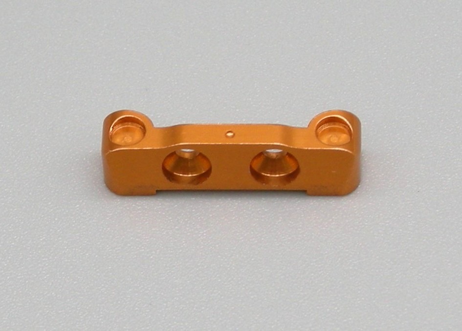 MRD-OP022-10 Alloy Rear Lower Suspension Holder (1.0) / アロイリヤロアサスホルダー (1.0) - Image 3