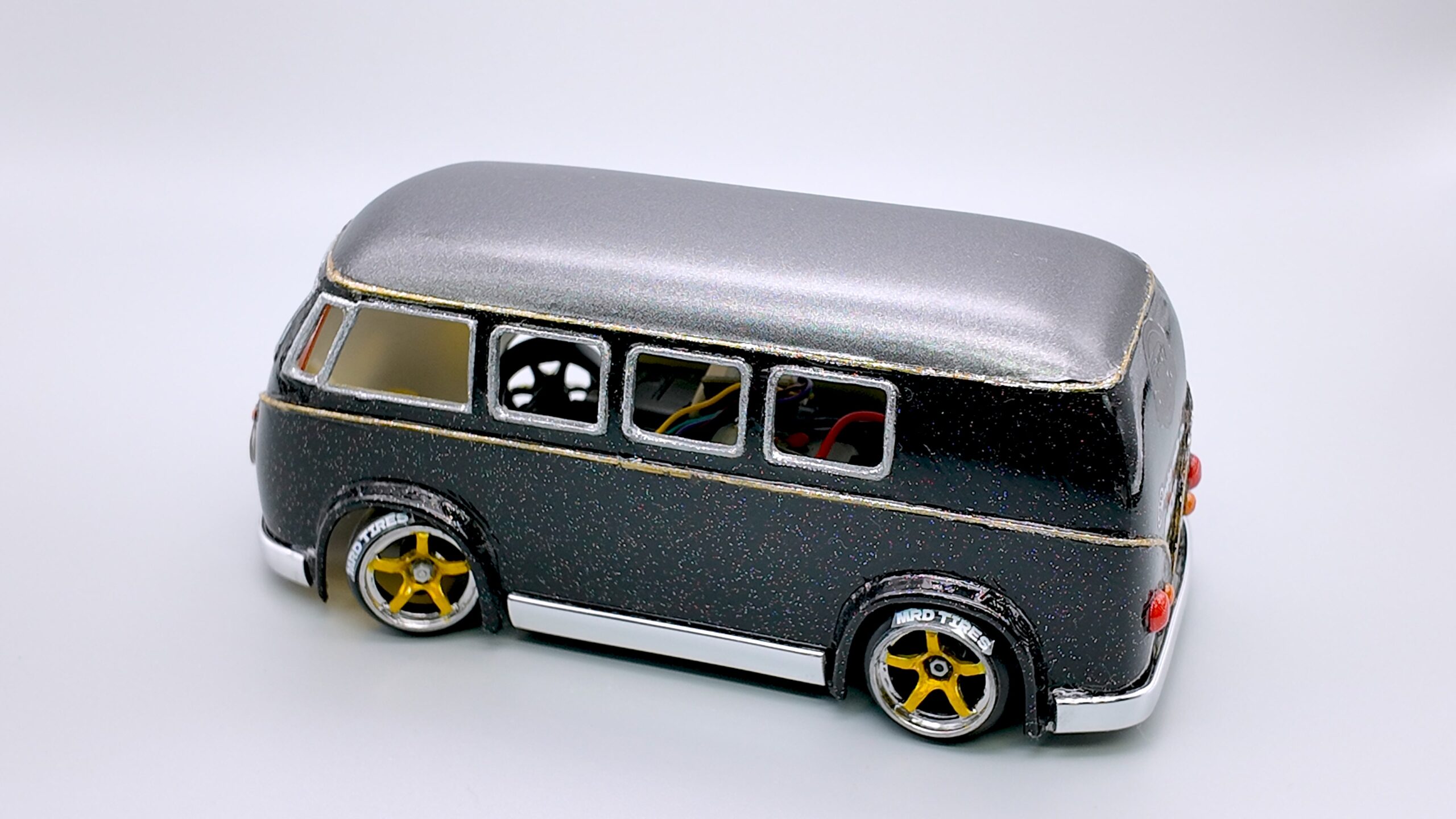 【Sold Online Only / オンライン専用】M BUS Body for MRD - Image 13